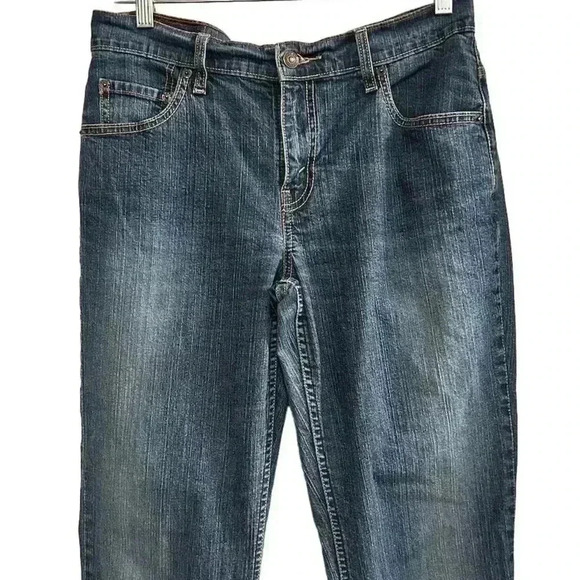 Levi's Women's Bootcut Jeans Size 10  Mid Rise - Picture 8 of 13